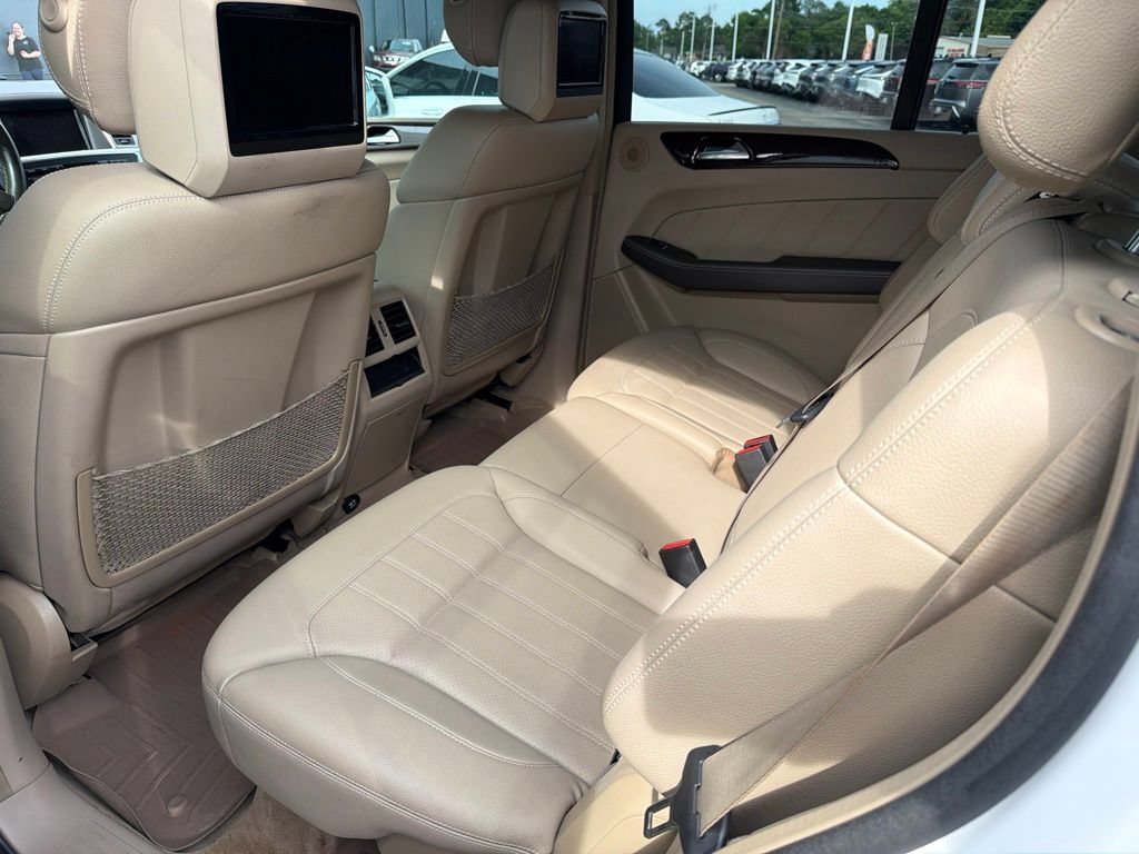 Used 2015 Mercedes-Benz GL 450 4MATIC image 8