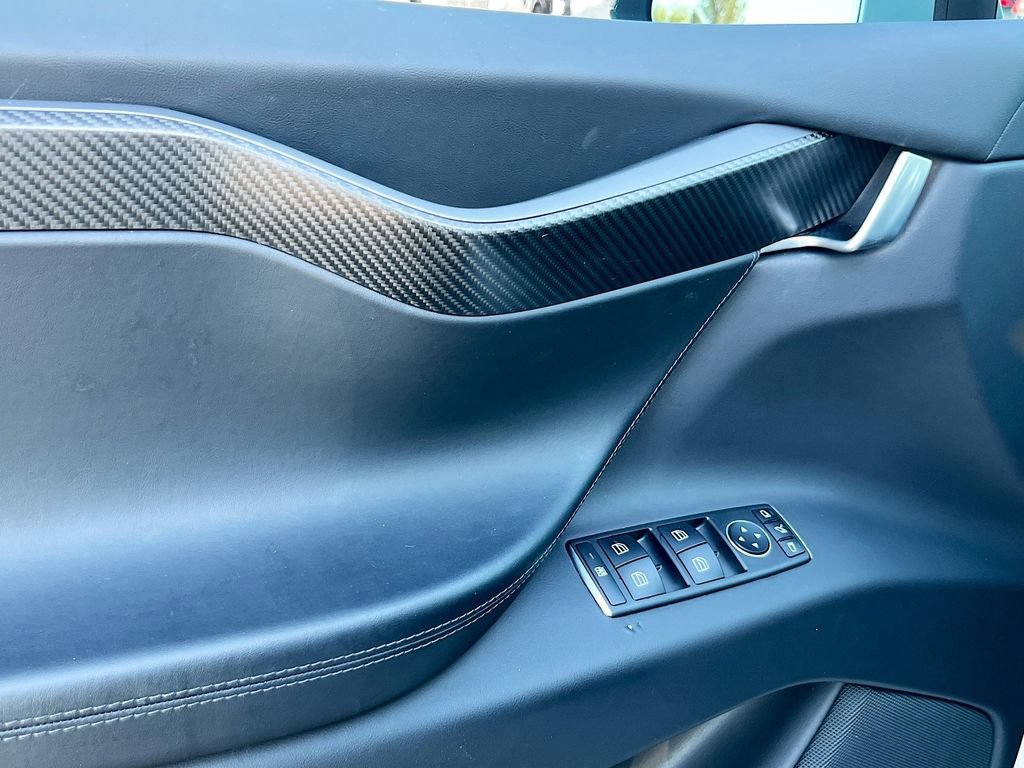 Used 2020 Tesla Model X Performance AWD/4WD image 17
