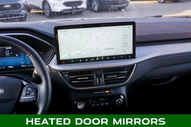 Used 2025 Ford Escape Platinum image 12