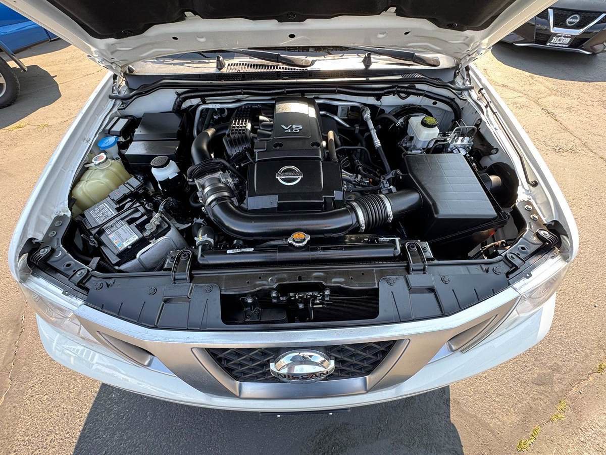 Used 2019 Nissan Frontier PRO-4X AWD/4WD image 34