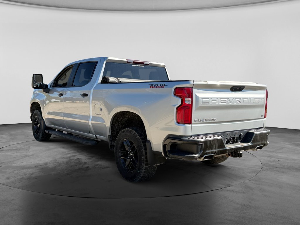 Used 2022 Chevrolet Silverado 1500 LT Trail Boss w/ Bed Protection Package AWD/4WD image 7