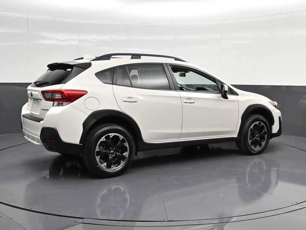 Used 2023 Subaru Crosstrek 2.0i Premium AWD/4WD image 3