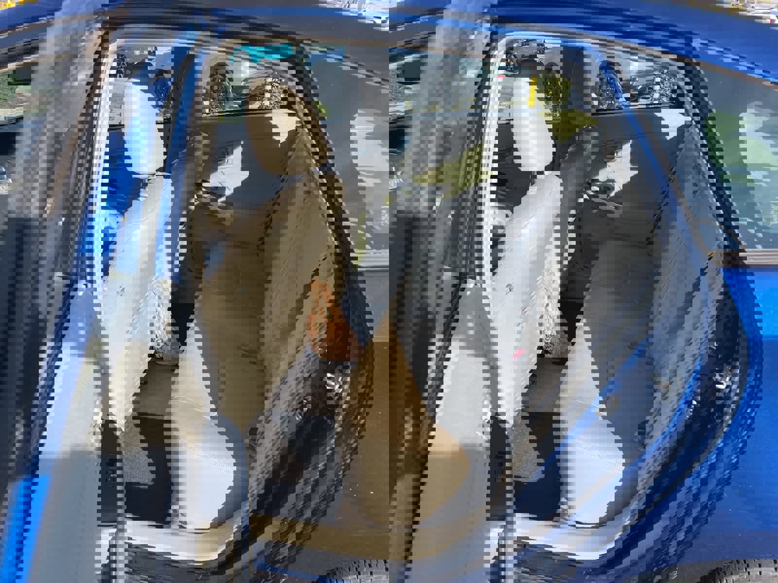 Used 2011 Toyota Prius Five image 15