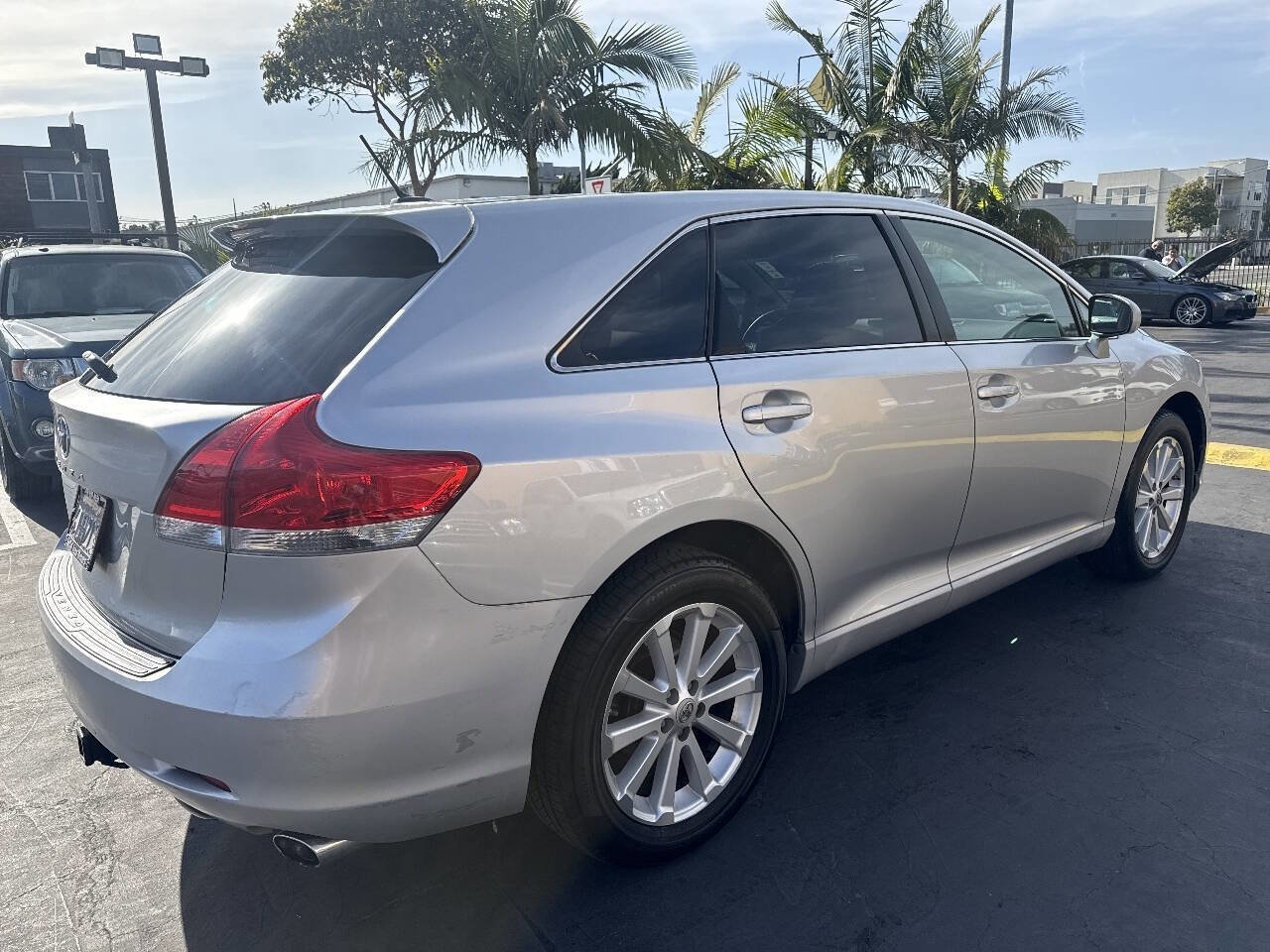 Used 2009 Toyota Venza FWD image 4