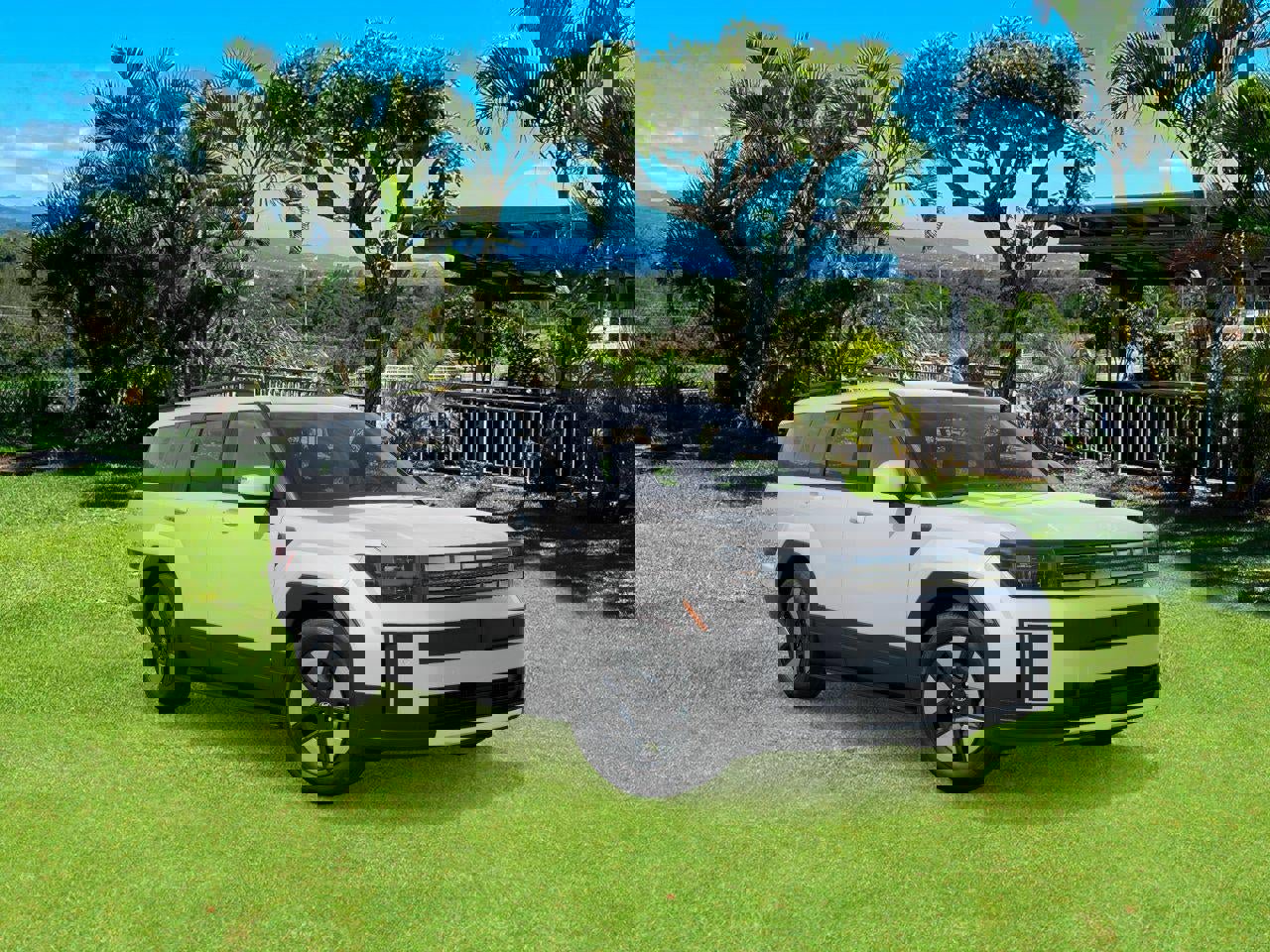 New 2026 Hyundai Santa Fe SEL image 2