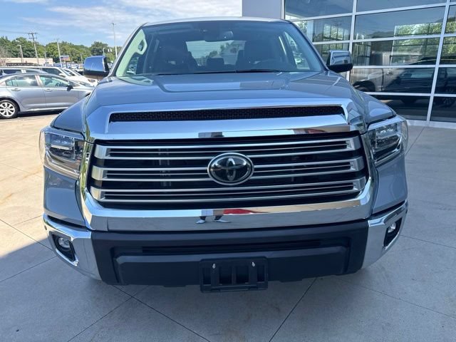Used 2020 Toyota Tundra Limited w/ Limited Premium Package AWD/4WD image 2