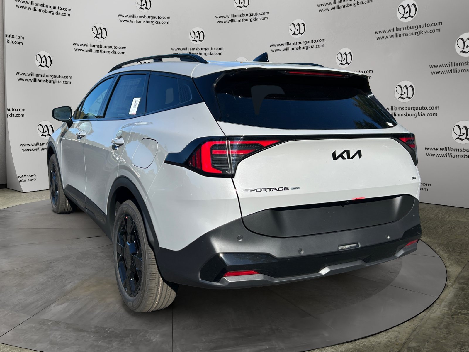 New 2027 Kia Sportage X-Line AWD/4WD image 3