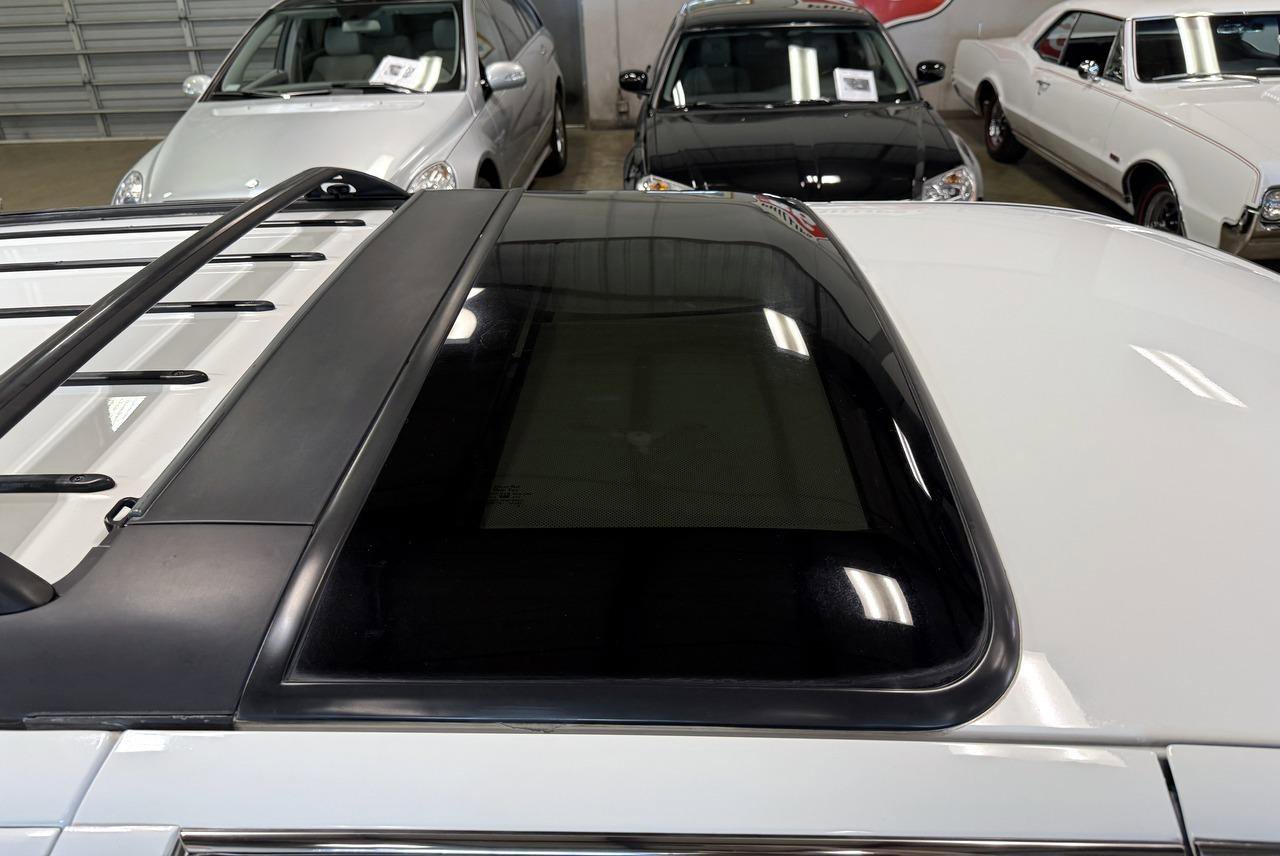 Used 1995 Buick Roadmaster Estate RWD image 35