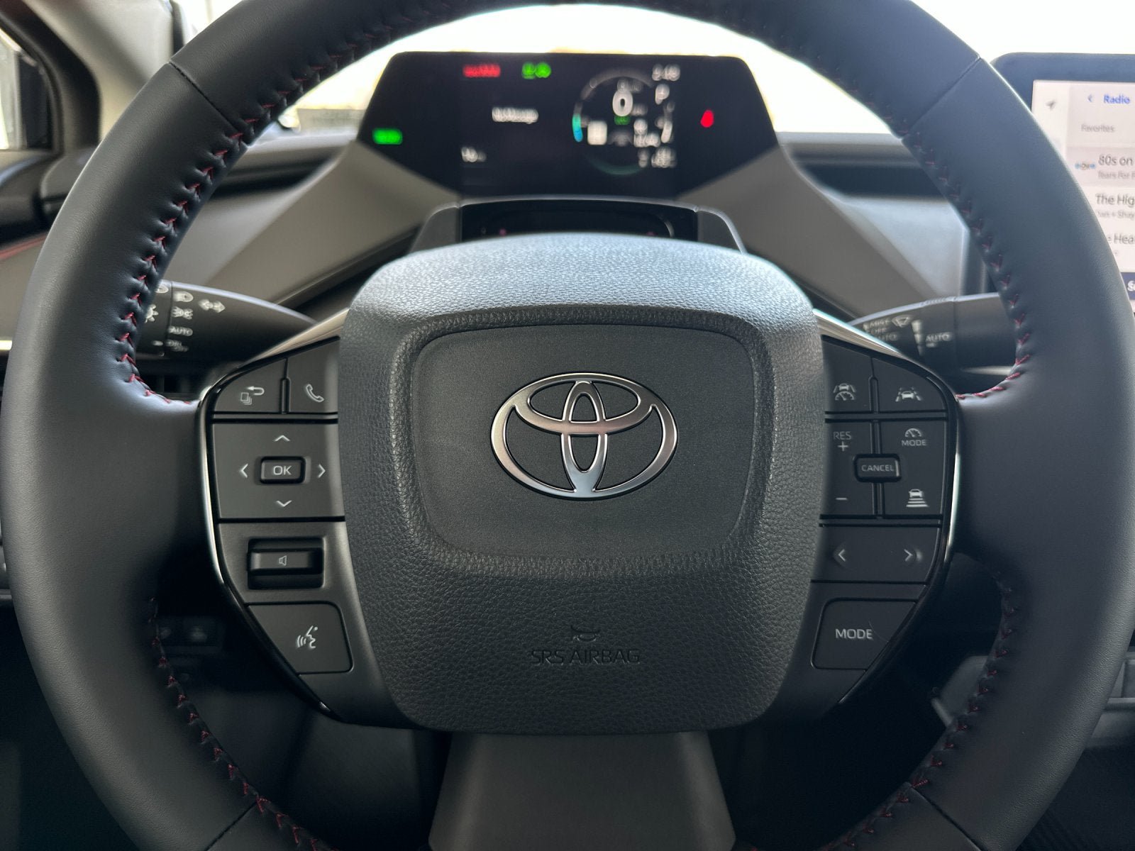 New 2026 Toyota Prius Plug-In Hybrid FWD image 25