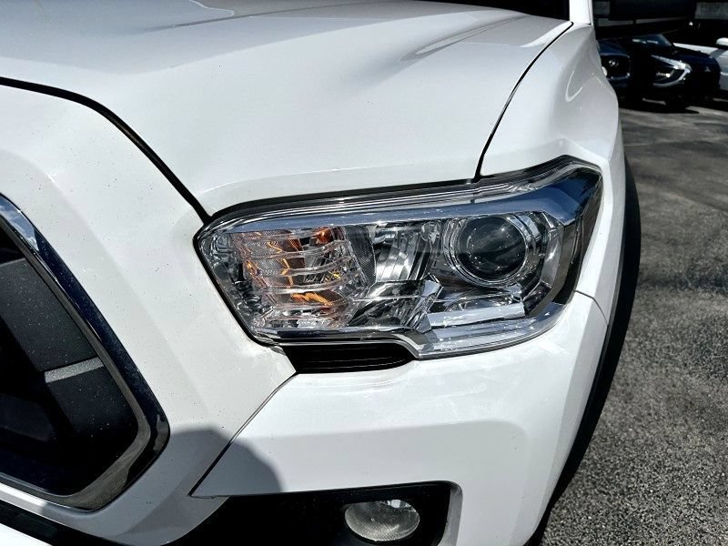 Used 2023 Toyota Tacoma SR5 RWD image 11