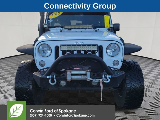 Used 2015 Jeep Wrangler Unlimited Rubicon w/ Connectivity Group image 7