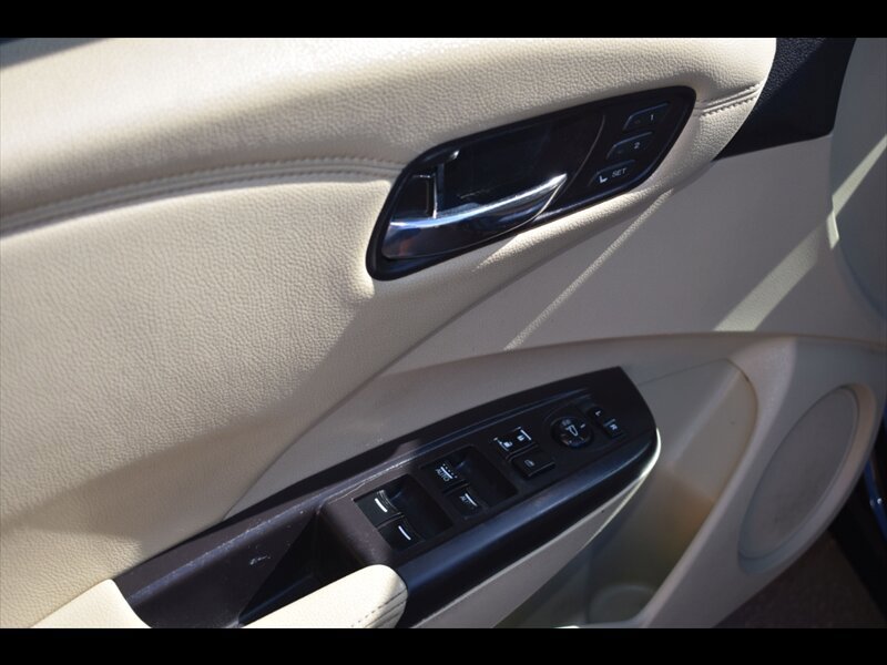 Used 2017 Acura RDX FWD w/ Advance Package image 19