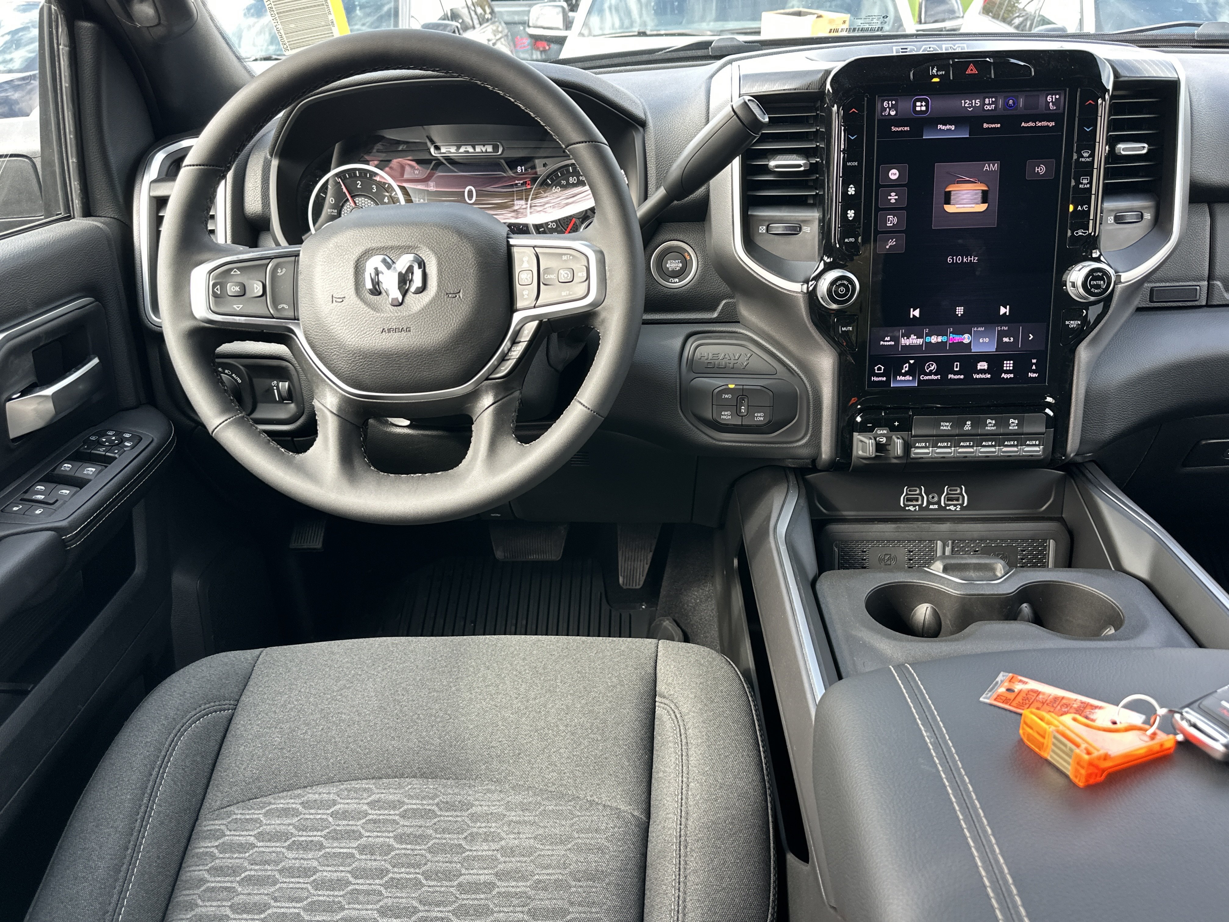 New 2027 RAM 2500 Big Horn AWD/4WD image 32