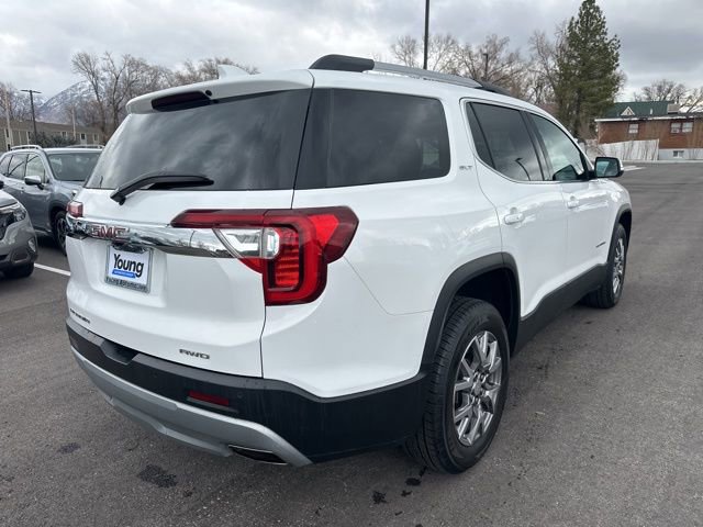 Used 2021 GMC Acadia SLT image 3