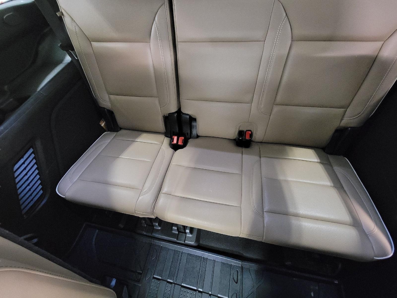 Used 2021 Chevrolet Tahoe Premier AWD/4WD image 23