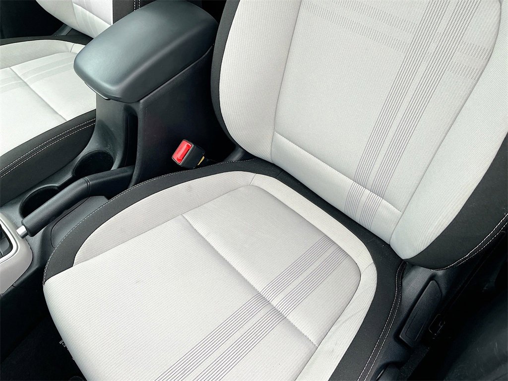 Used 2024 Hyundai Venue SEL image 20