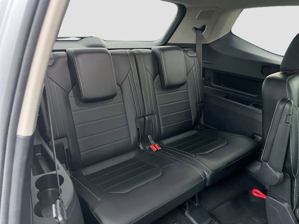 Used 2022 Volkswagen Atlas SEL Premium image 29