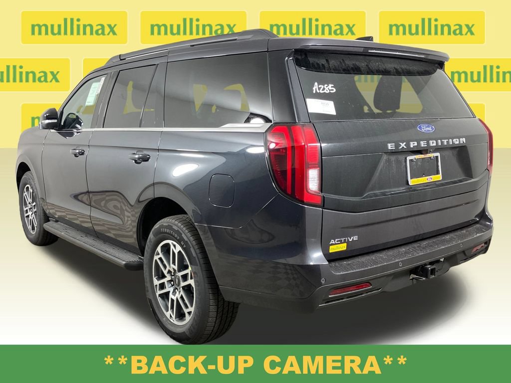 New 2026 Ford Expedition Active RWD image 9