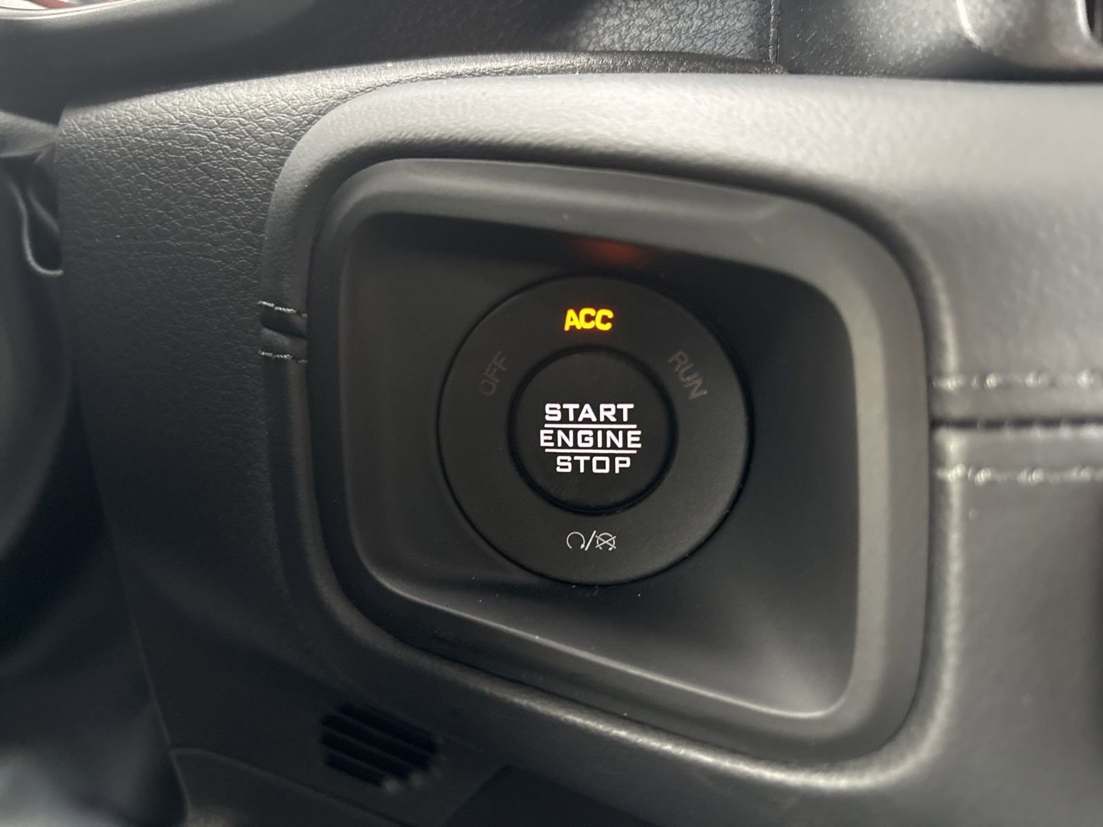 New 2026 Jeep Gladiator Mojave AWD/4WD image 24