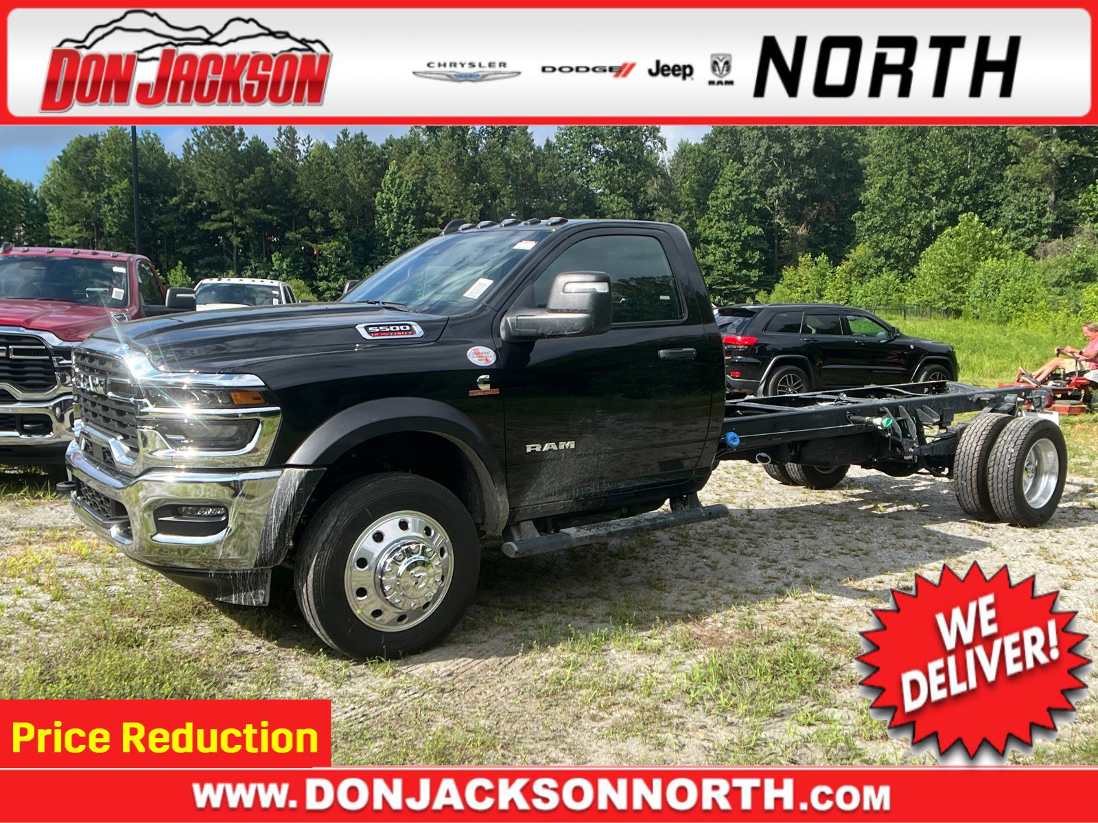 New 2025 RAM 5500 4x4 Regular Cab