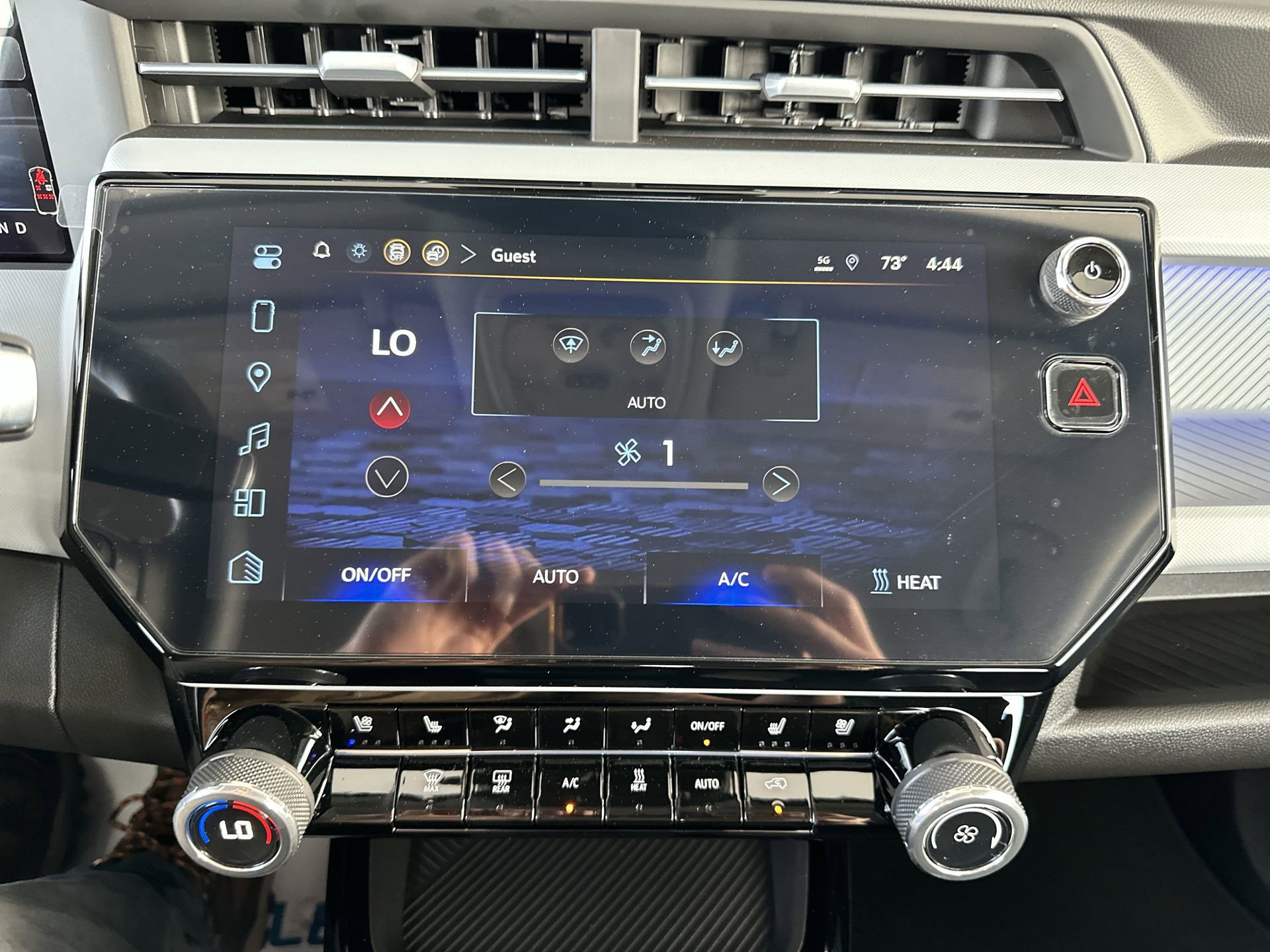 New 2027 Chevrolet Bolt RS FWD image 32