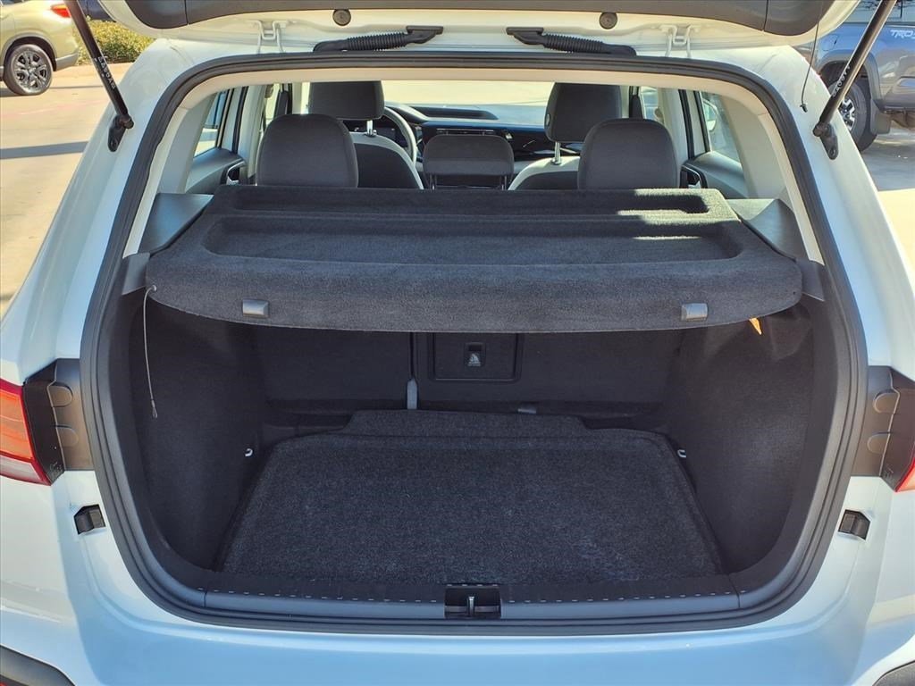 Used 2022 Volkswagen Taos S w/ IQ Drive S Package image 27