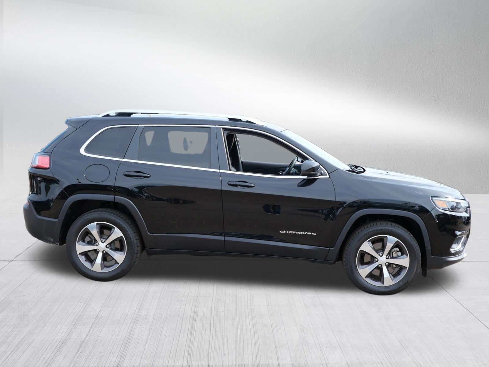 Used 2020 Jeep Cherokee Limited AWD/4WD image 8
