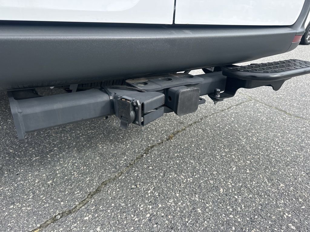 Used 2025 Mercedes-Benz Sprinter 2500 image 25