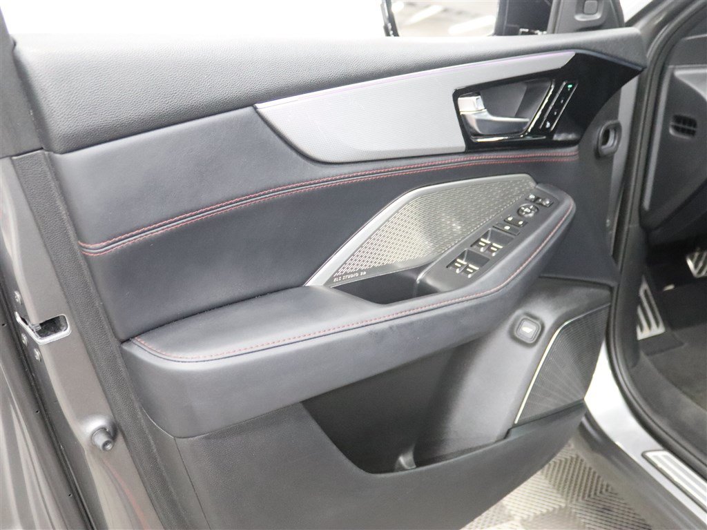 Used 2022 Acura MDX Type S AWD/4WD image 18