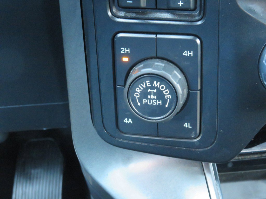 Used 2024 Ford F150 Lariat AWD/4WD image 30