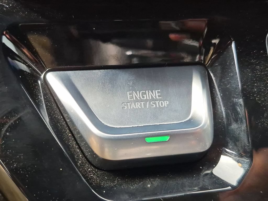 Used 2023 GMC Sierra 1500 AT4X AWD/4WD image 9
