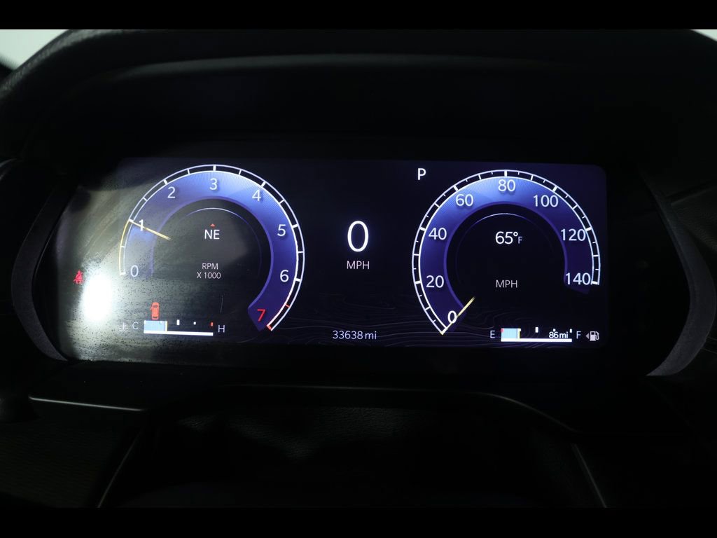 Used 2024 Jeep Grand Cherokee Laredo image 23