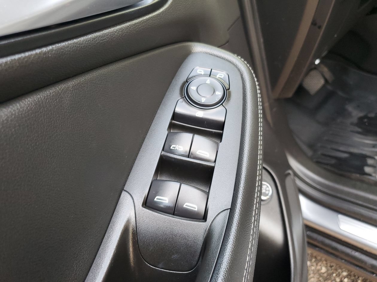 Used 2021 Buick Encore GX Select FWD image 16