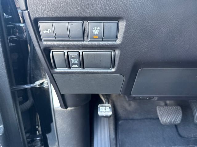 Used 2021 Nissan Armada SL w/ Captain's Chairs Package AWD/4WD image 26