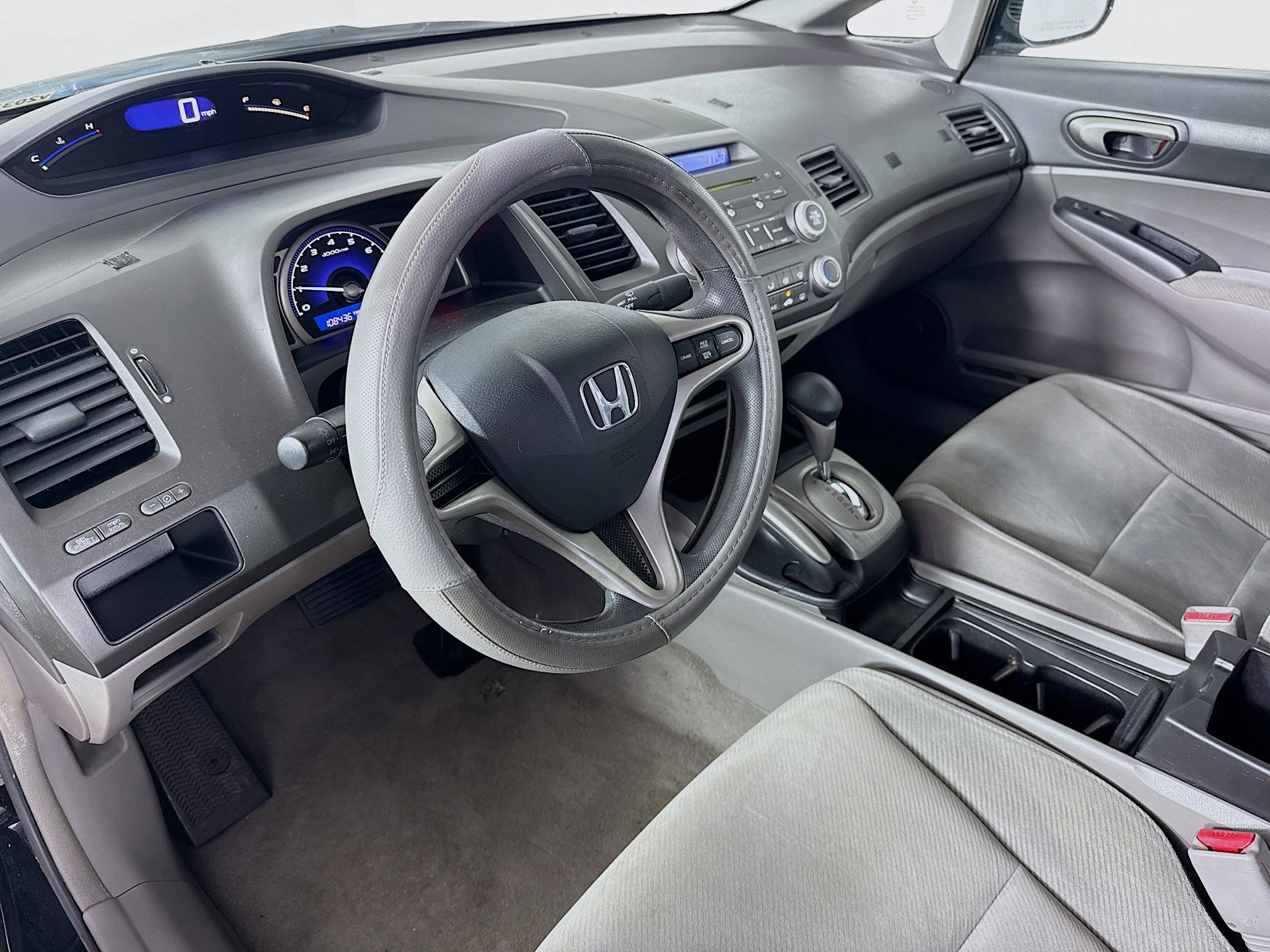 Used 2010 Honda Civic LX image 8