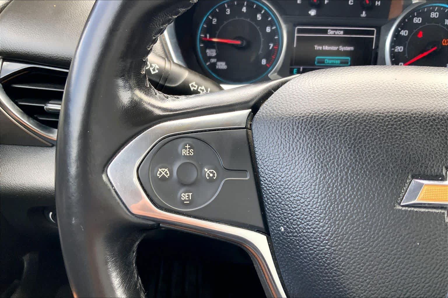 Used 2019 Chevrolet Traverse LT FWD image 24