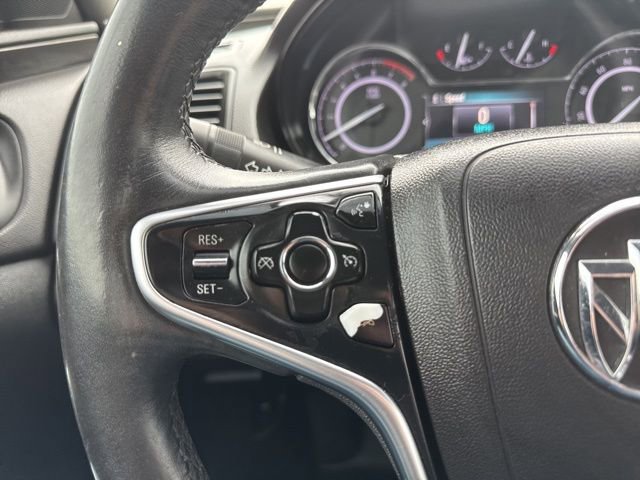 Used 2016 Buick Regal image 22