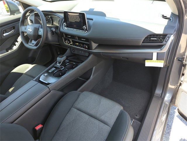 New 2026 Nissan Rogue SV image 18