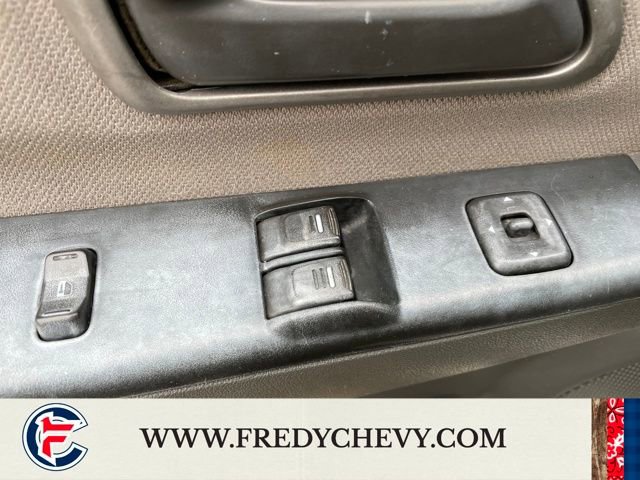 Used 2004 Chevrolet Colorado LS w/ Power Convenience Package image 11