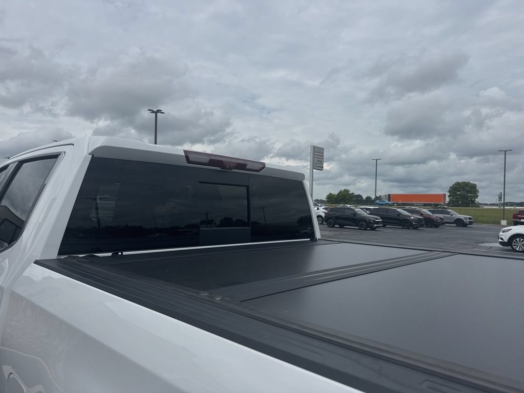 Used 2020 Chevrolet Silverado 1500 LTZ w/ LTZ Premium Package AWD/4WD image 10