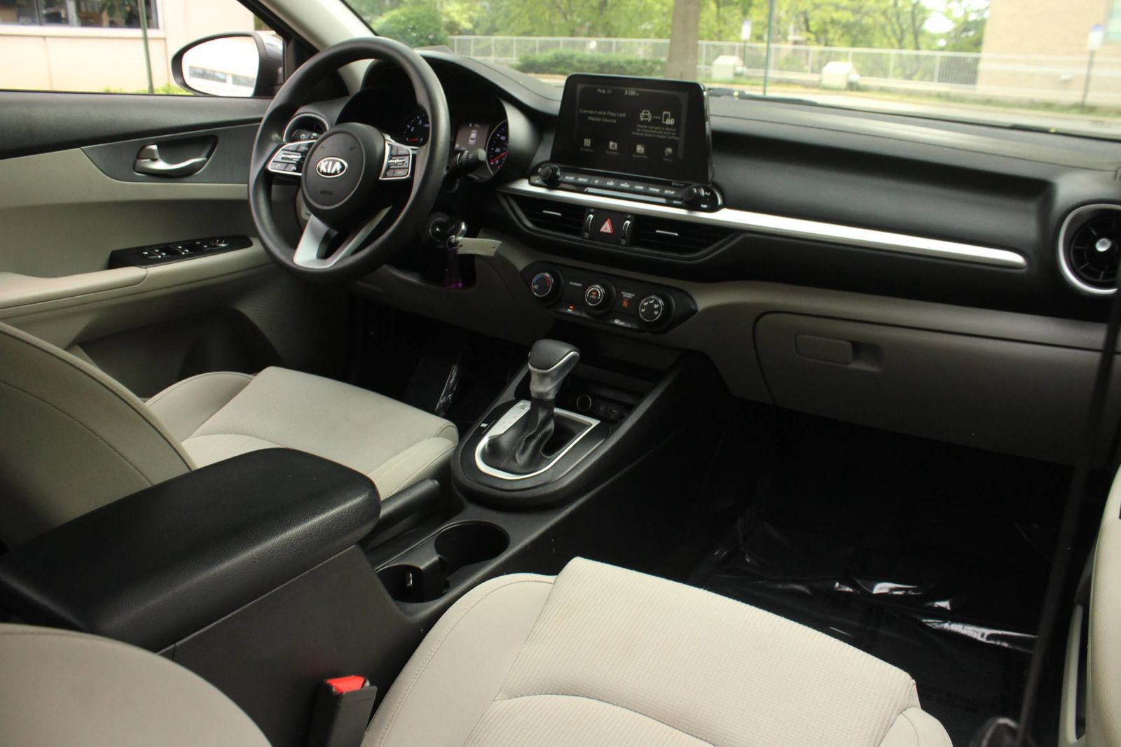Used 2021 Kia Forte LXS FWD image 24