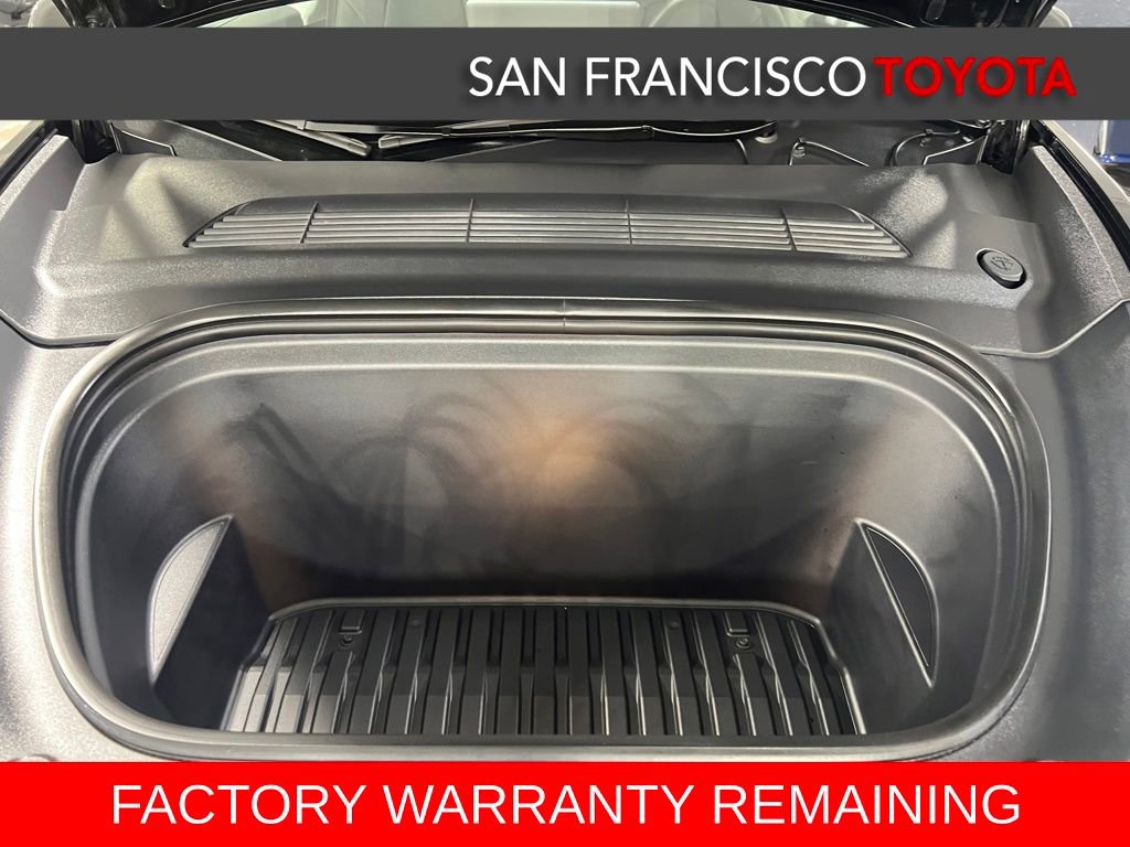 Used 2024 Tesla Model Y Long Range image 35