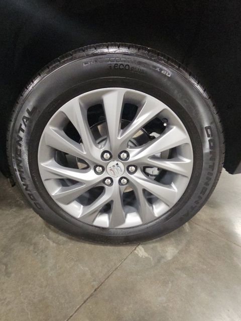 Used 2025 Buick Enclave Preferred image 50
