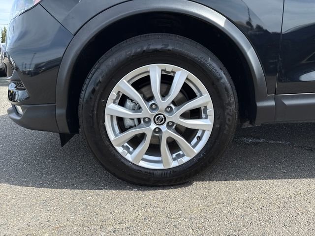 Used 2022 Nissan Rogue Sport SV image 28