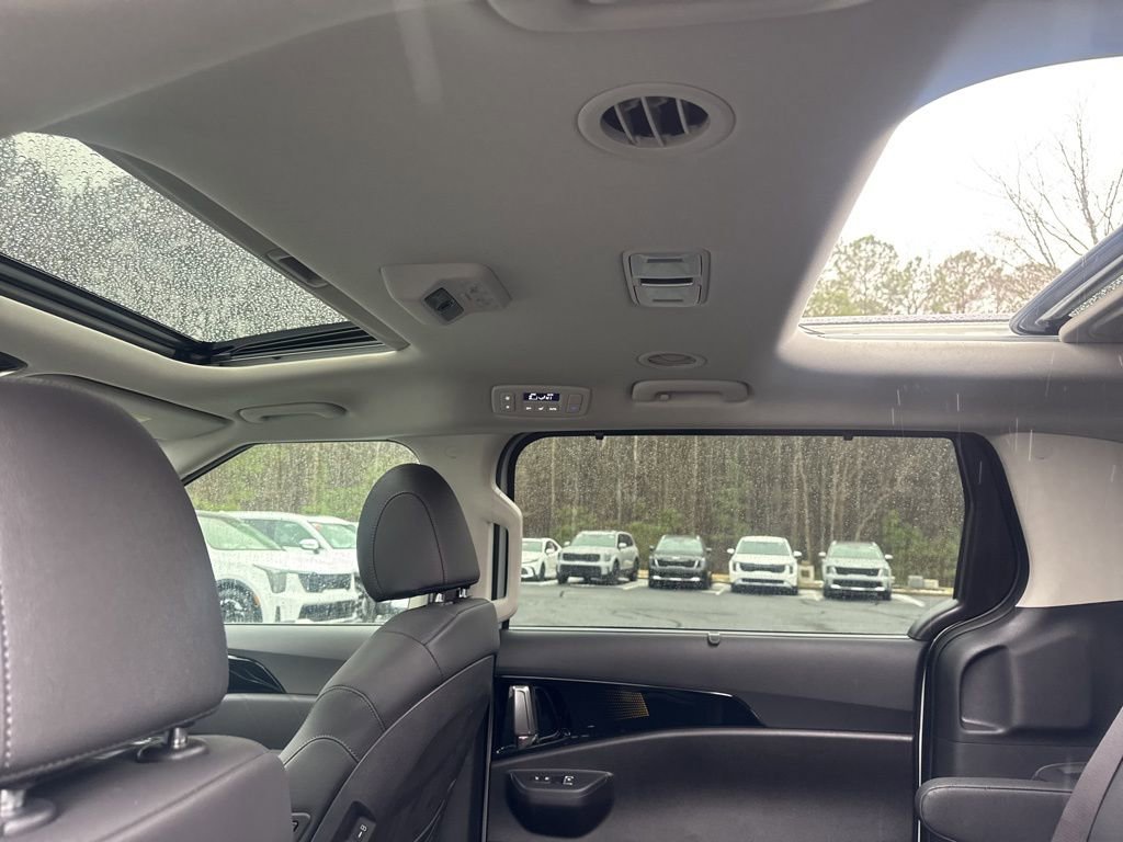 New 2026 Kia Carnival SX Prestige image 13