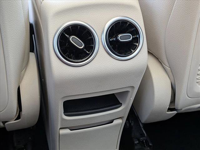 Used 2023 Mercedes-Benz GLB 250 4MATIC image 19