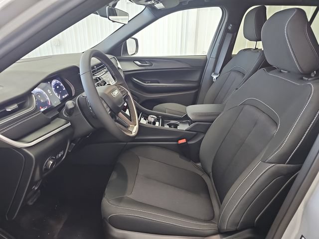 New 2026 Jeep Grand Cherokee Laredo X AWD/4WD image 9