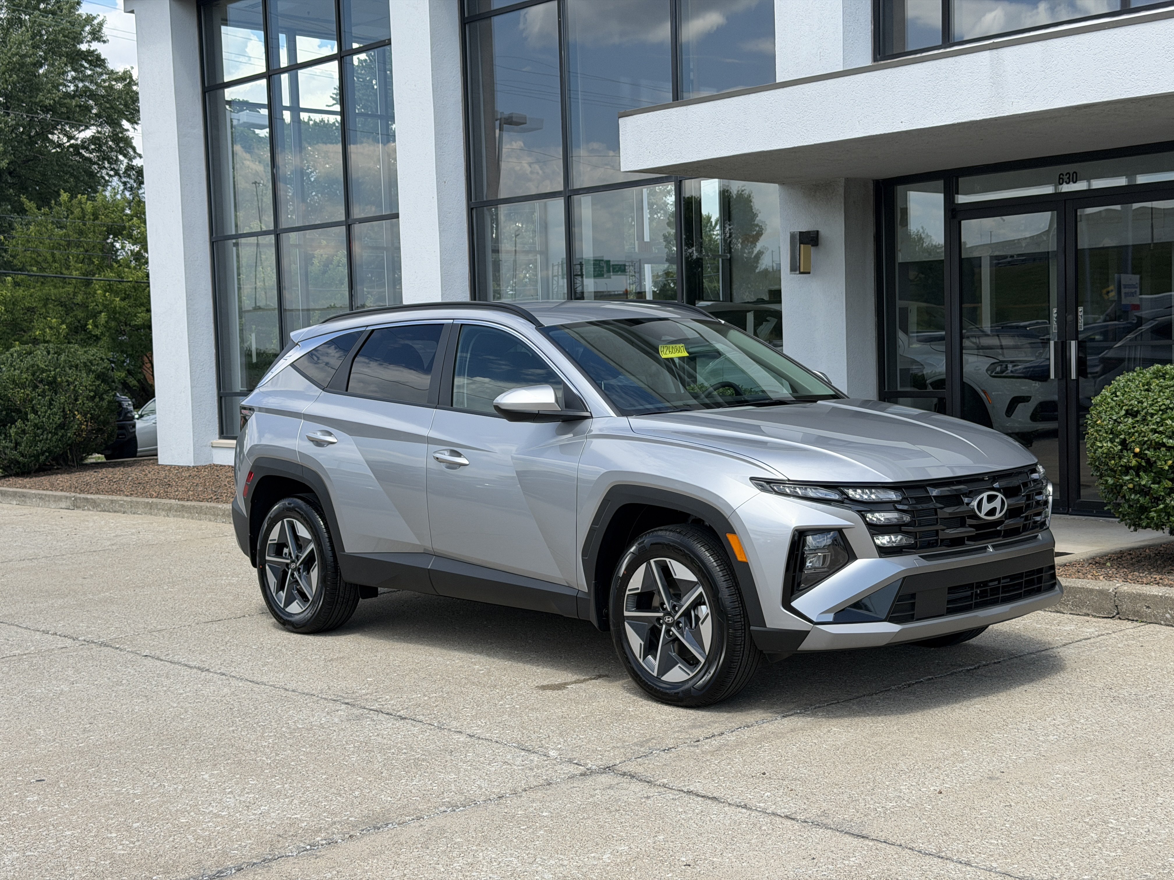 New 2026 Hyundai Tucson SEL AWD/4WD image 2