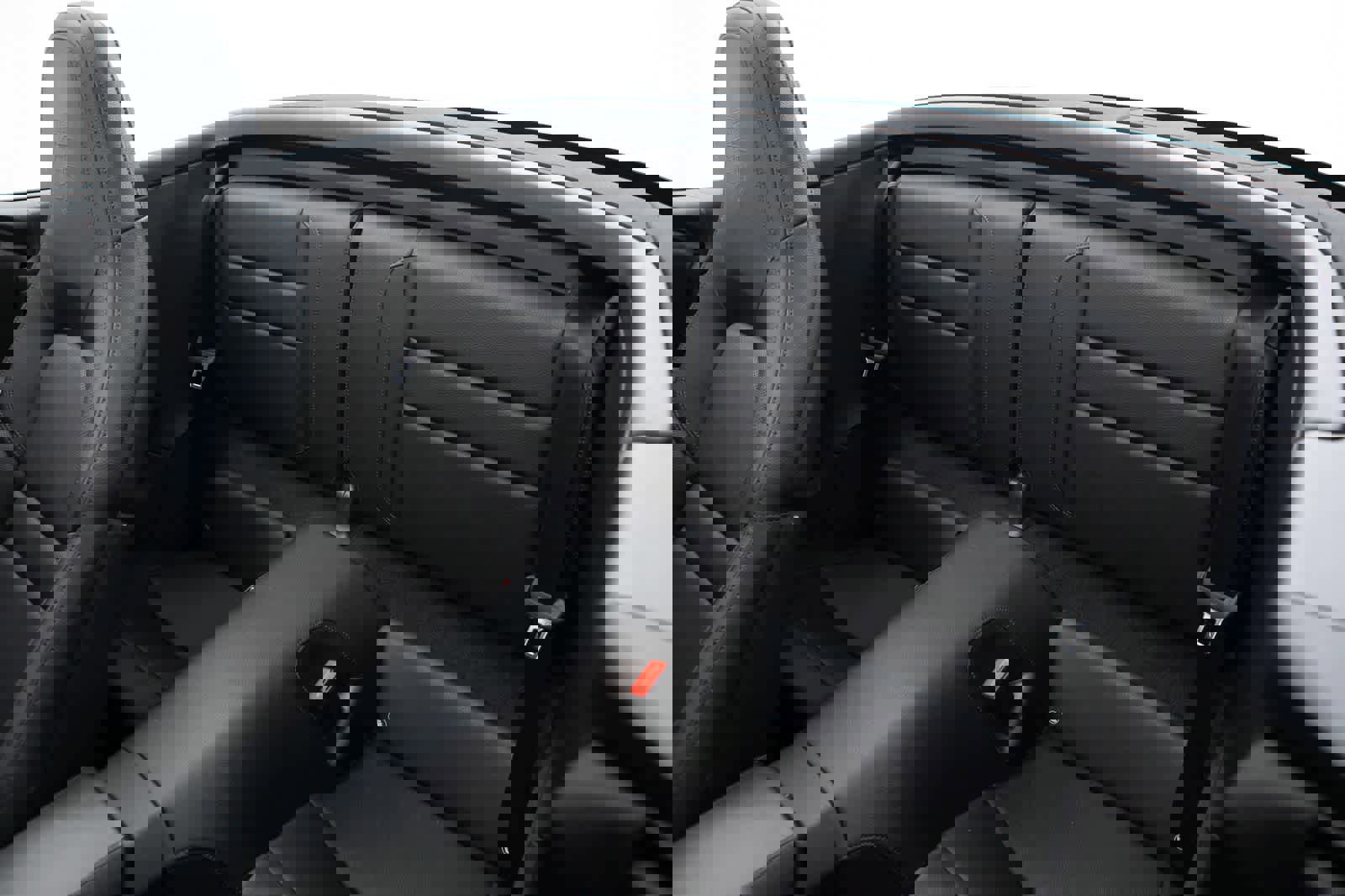 Certified 2025 Porsche 911 Carrera image 32