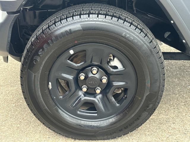Used 2024 Jeep Wrangler Unlimited Sport AWD/4WD image 5
